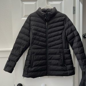 Black light weight puffer jacket